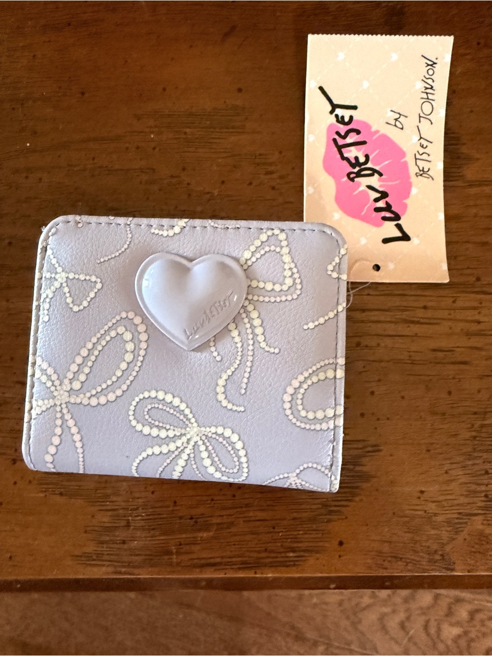 Luv Betsey Johnson Lavender Bifold Heart & Bows Print Girly Wallet NEW WITH TAGS